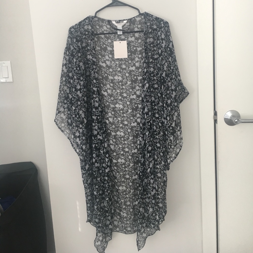 LC Floral Kimono